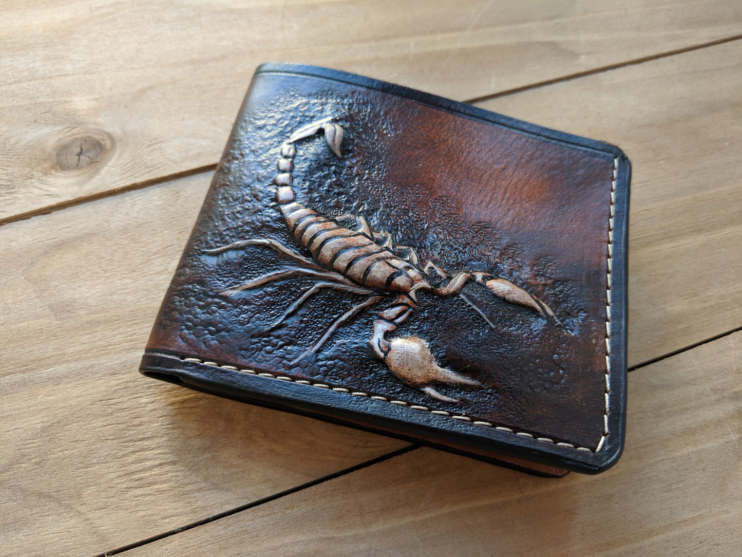 M1A13, Emperor Scorpion Deathstalker Bifold Leather Wallet