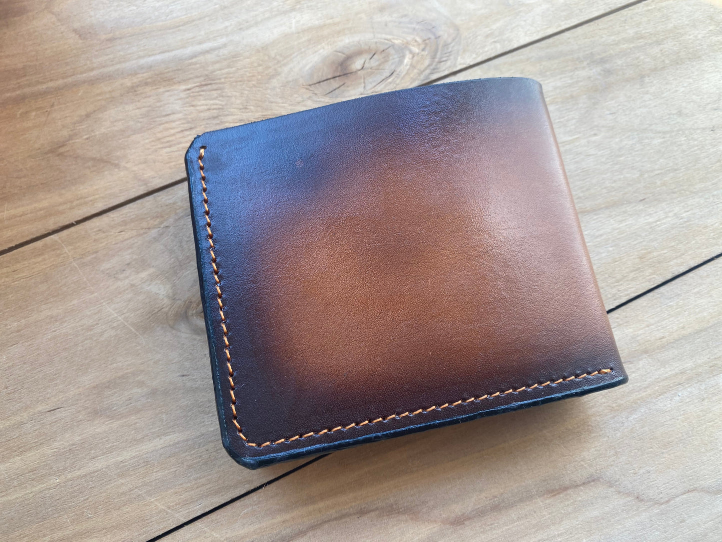 M1A29, Red Piranha Funny & Crazy Fish Bifold Leather Wallet