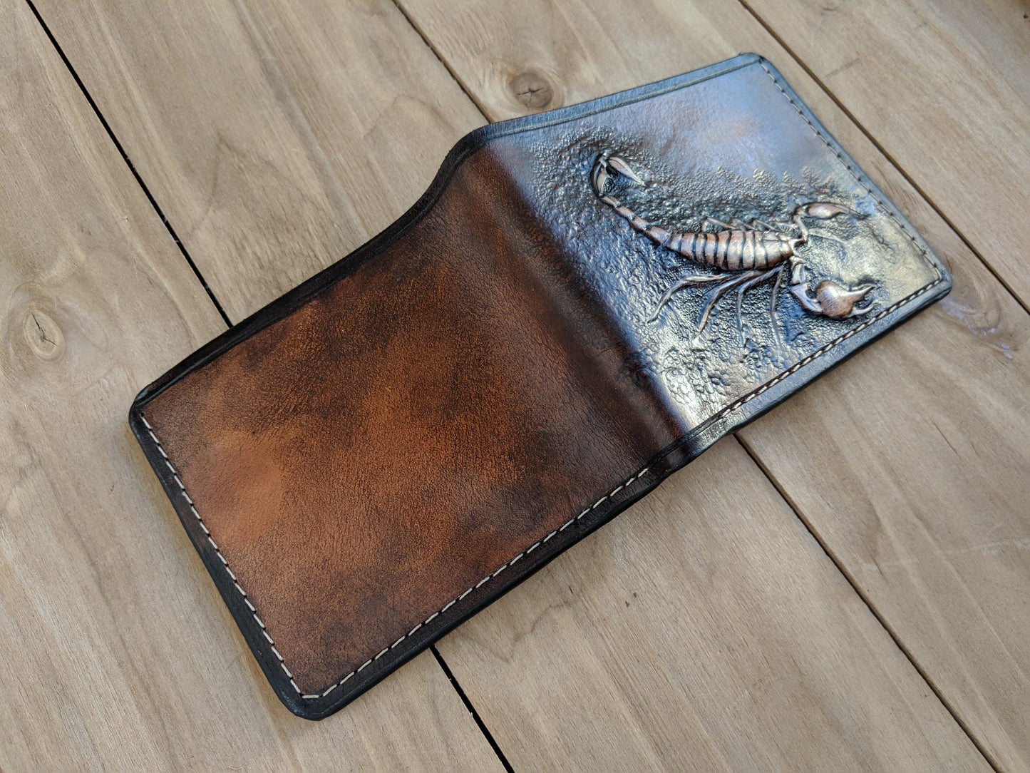 M1A13, Emperor Scorpion Deathstalker Bifold Leather Wallet