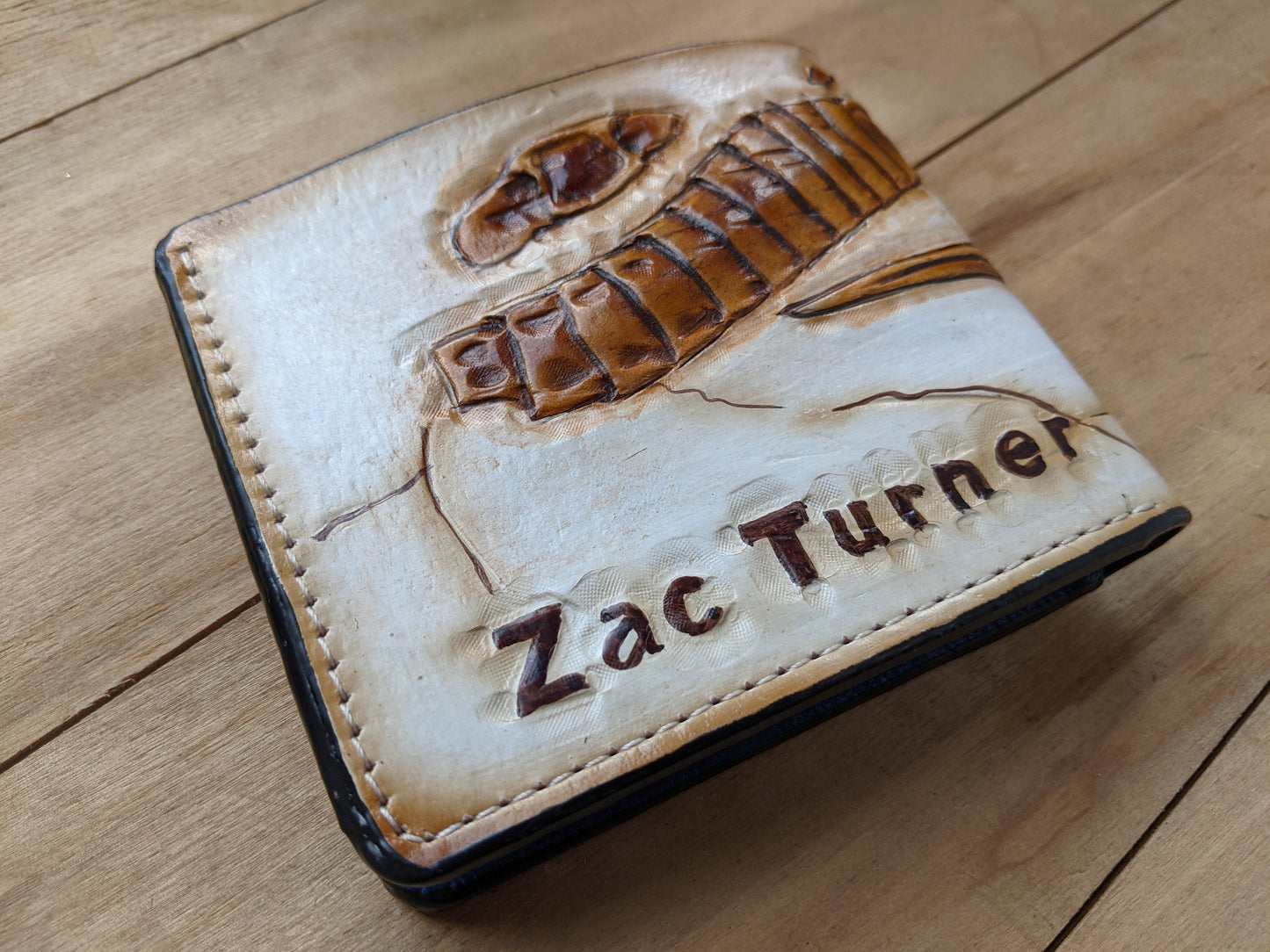 Handmade Eurypterid Sea Scorpion bifold leather wallet with fossil embossed design. Perfect gift for him with RFID protection.