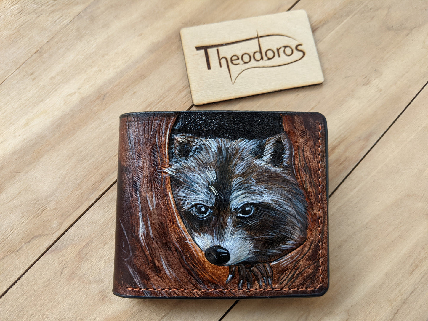M1A11, Raccoon, Coon Hunting Embossed Bifold Leather Wallet