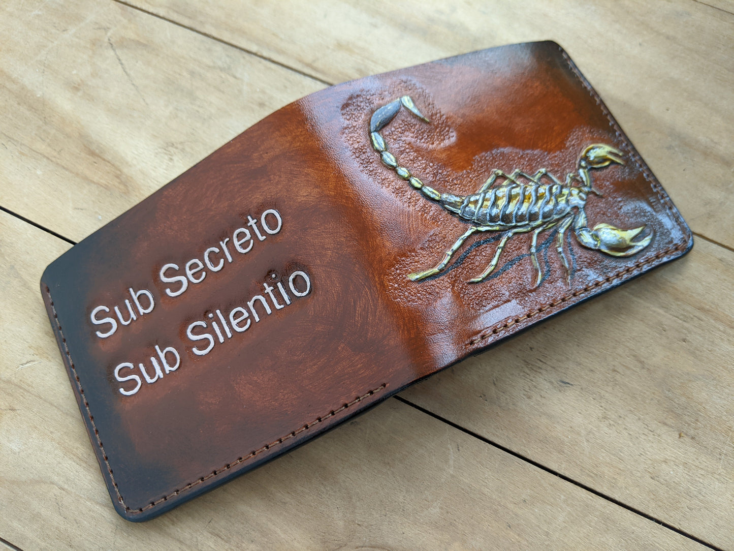 M1A34, Emperor Scorpion Deathstalker Bifold Leather Wallet