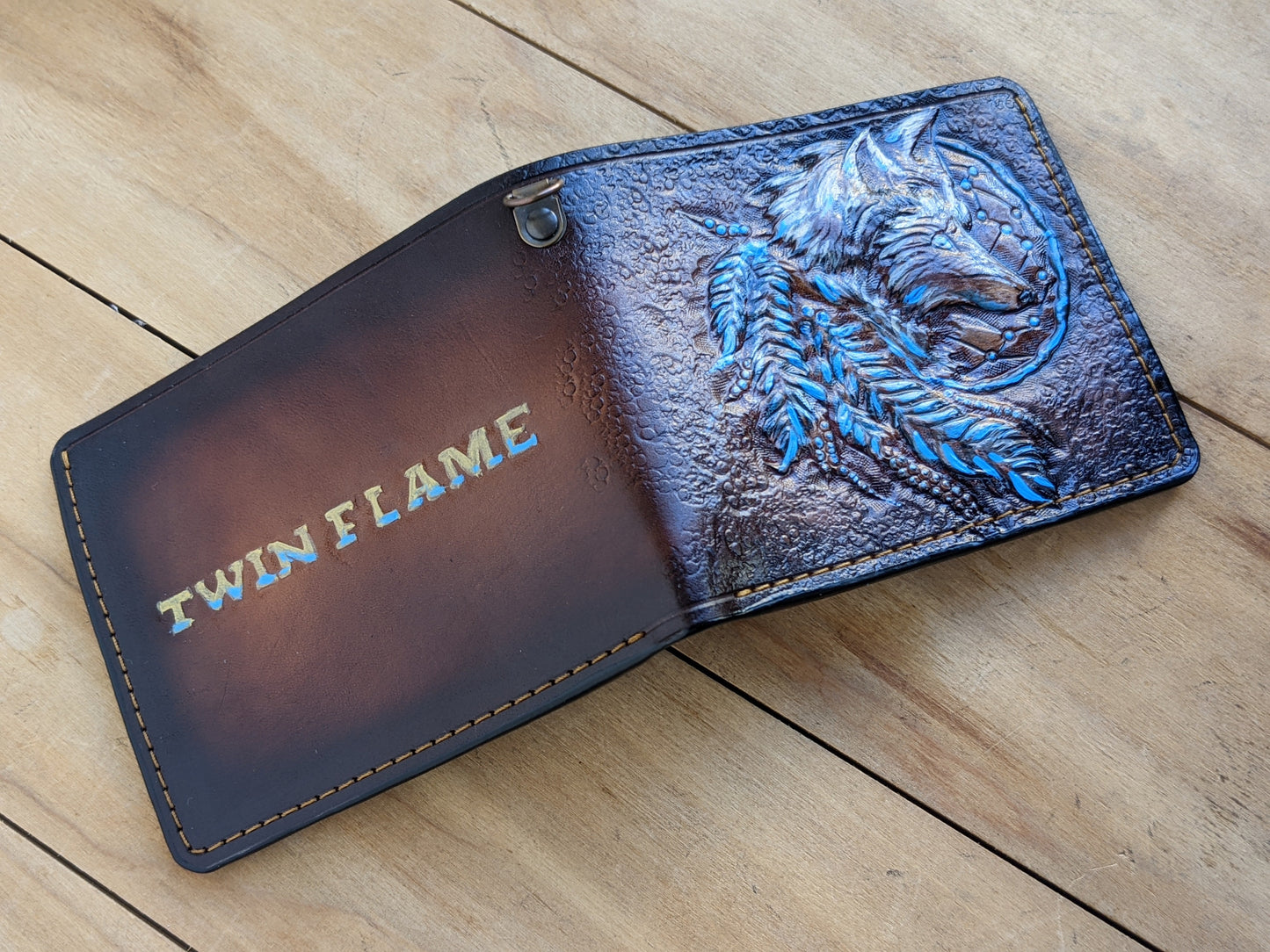 M1A23, Red Fox Dream Catchers Embossed Bifold Leather Wallet