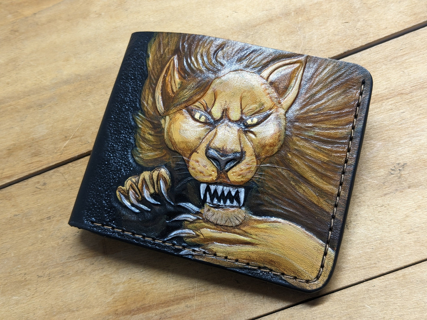 M1A28, Lion King Scar Embossed Bifold Leather Wallet