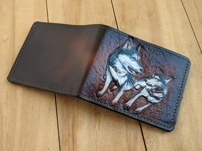 Shop the Siberian Husky & Alaskan Malamute Leather Wallet! Handmade, RFID-protected, and perfect for dog lovers. A unique gift for him with custom options!